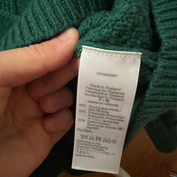 Madewell Cable-Knit Cropped Cardigan in Varsity Green - Picture 4 of 7